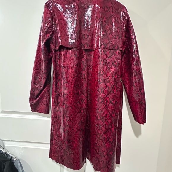 Blank NYC Red Snake Print Trench Coat - Picture 4 of 5